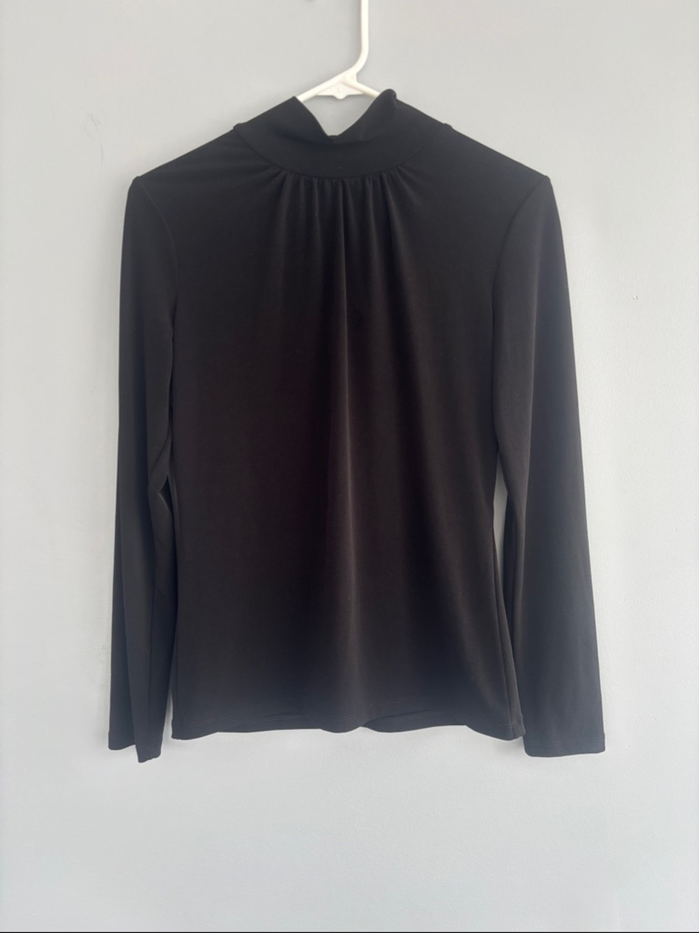 Women's Black Mock Neck Long Sleeve Top